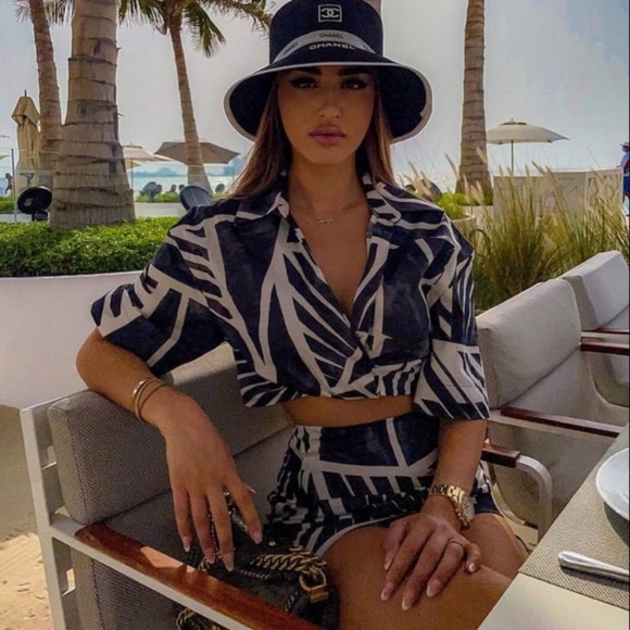 Zara 2 Piece Crop Top and Draped Printed Skirt - Picture 10 of 16